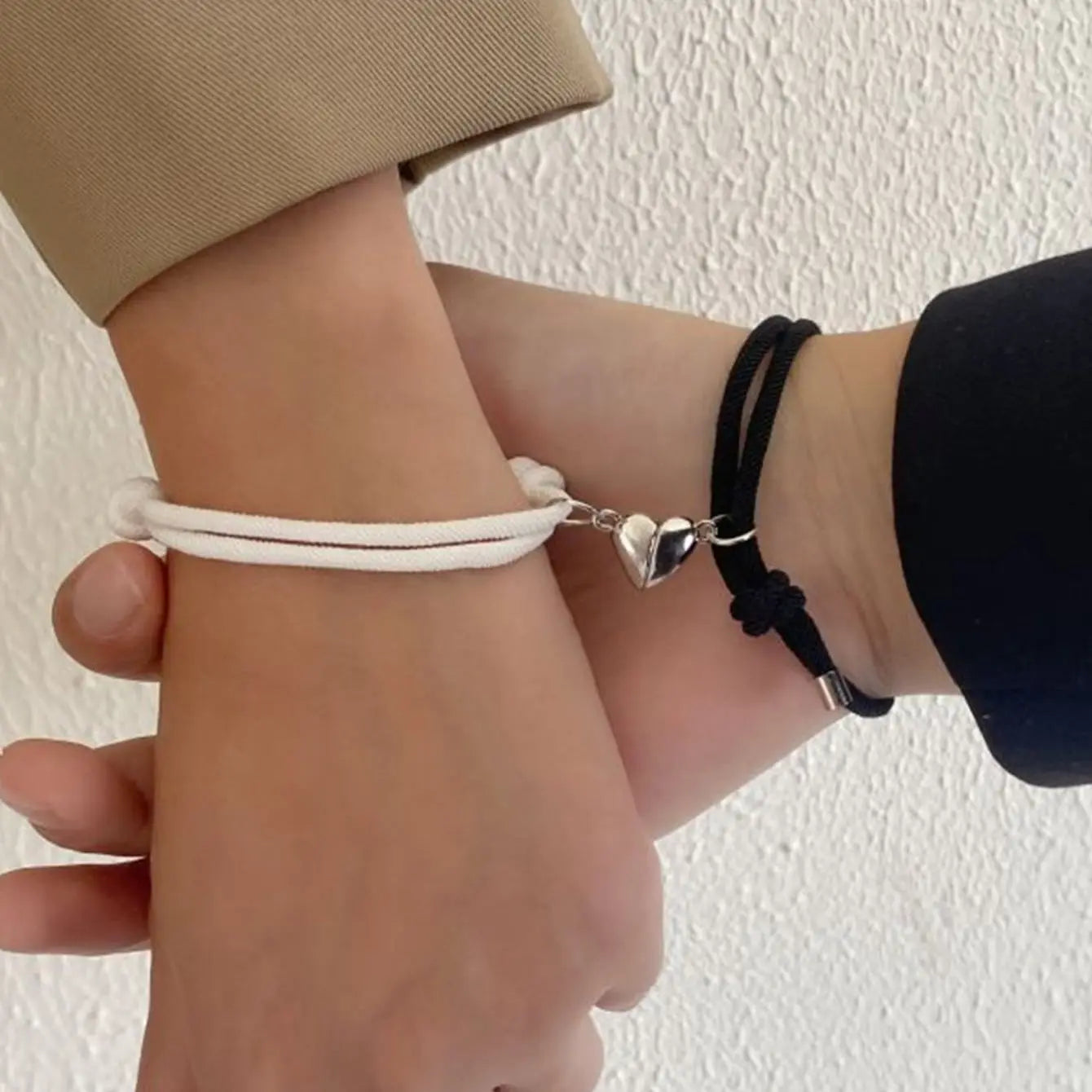 2 Piece Color Black White Hand Rope Love Magnetic Couple Good Friend