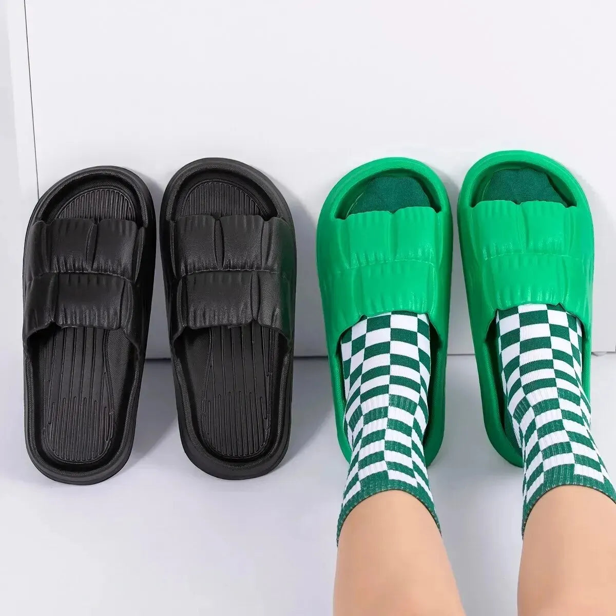 Women Soft Sole Cloud Slippers Thick Platform Indoor Outdoor Beach