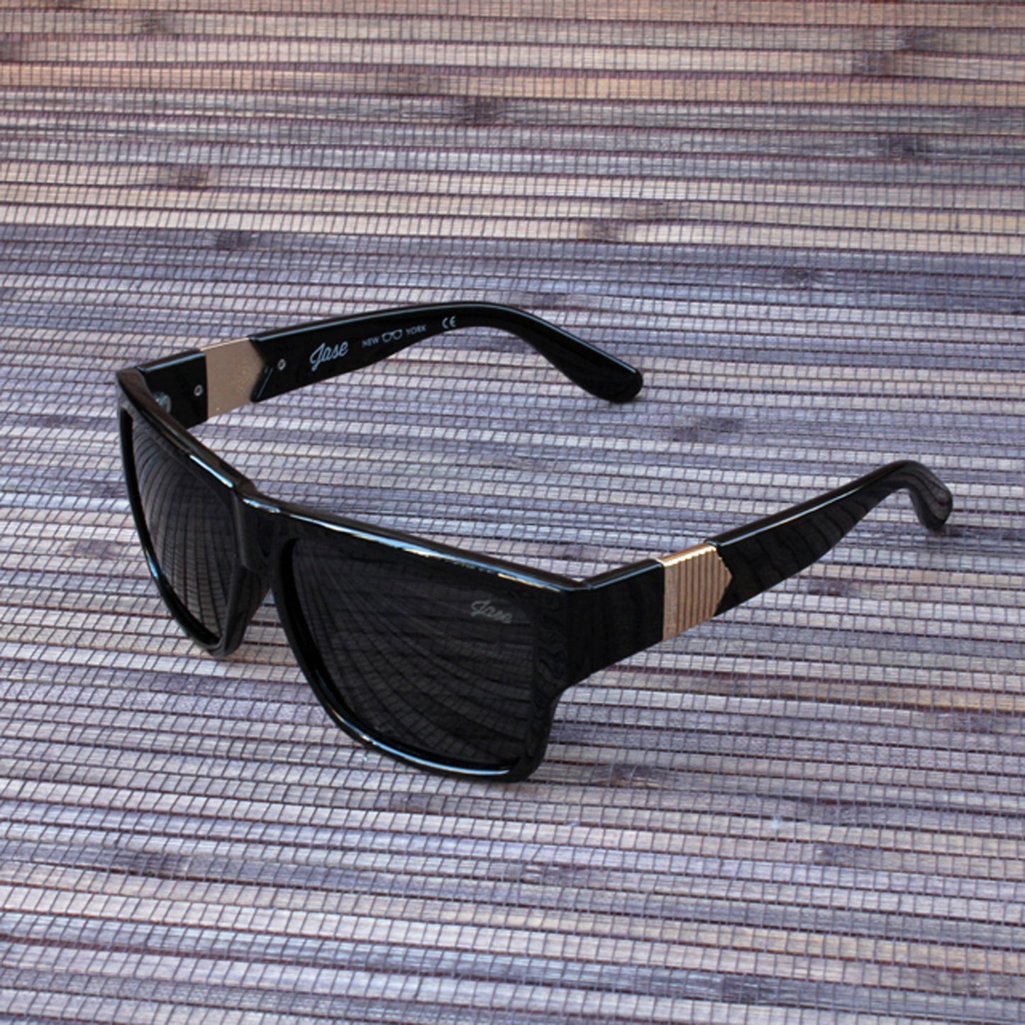 Jase New York Carter Sunglasses in Black